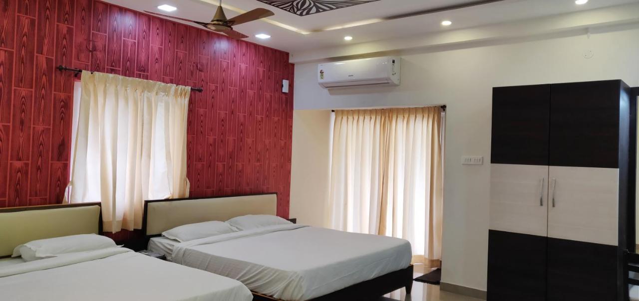 Hotel Ambai Grand Ambasamudram Экстерьер фото