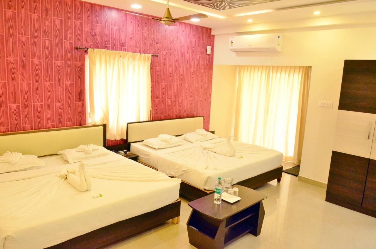Hotel Ambai Grand Ambasamudram Экстерьер фото